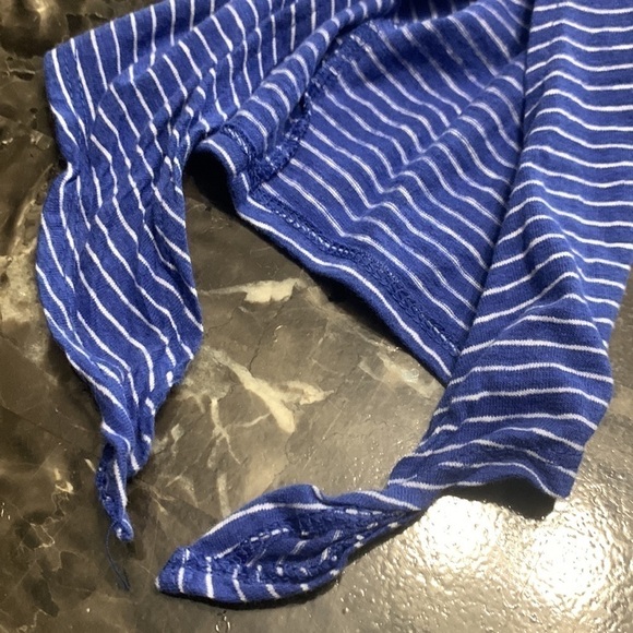 OLD Navy women's size M t-shirt blue & white stripe v-neck 3/4 sleeves with slit - Picture 8 of 9